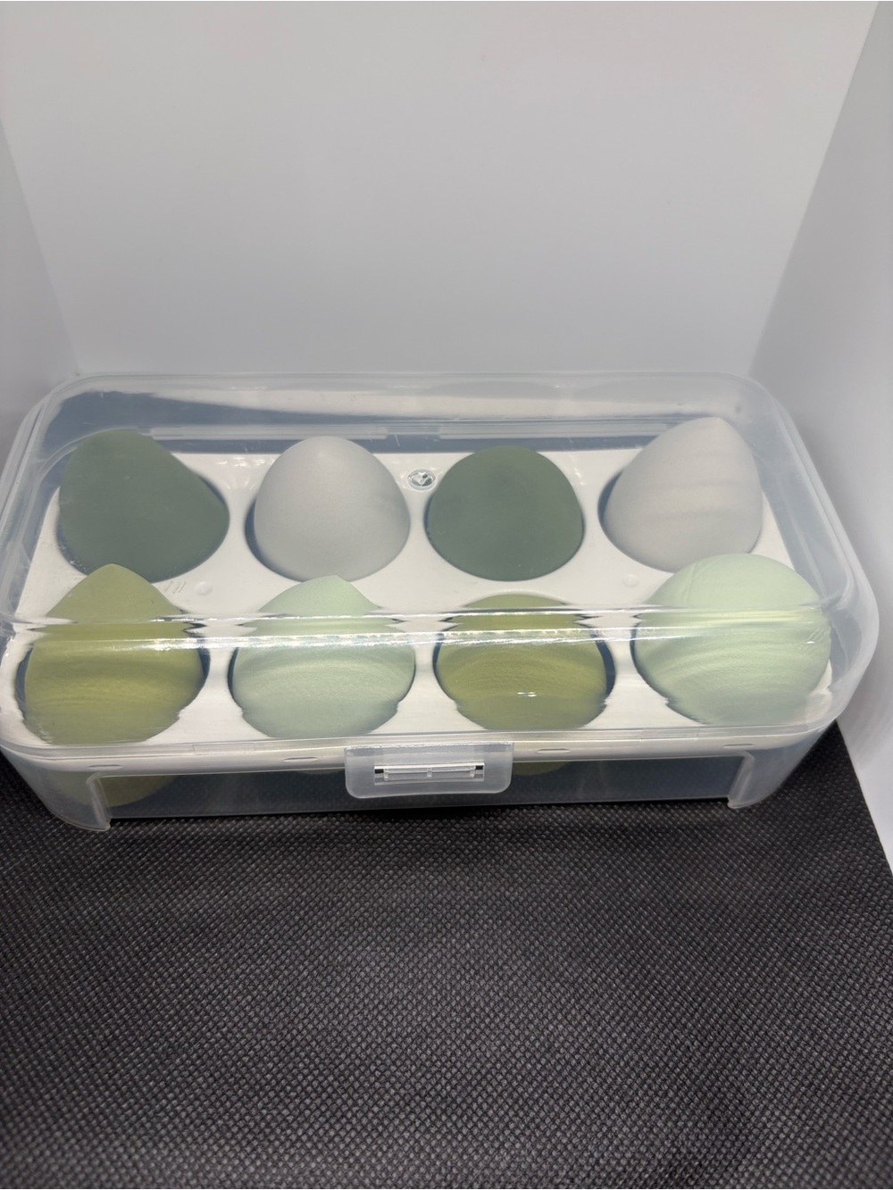 Set of 8 Green and Sage Makeup Sponges